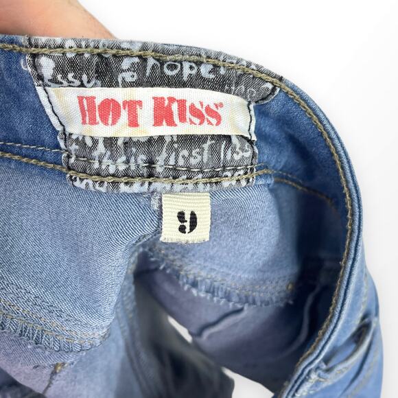 90s HOT KISS Vintage Mid Wash High Rise Rolled Hem Shorts - Picture 4 of 7